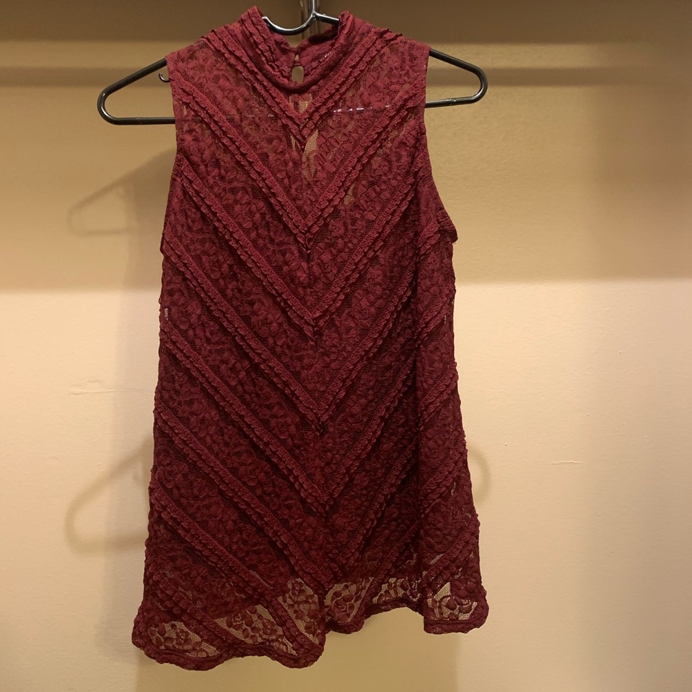 Knox Rose Lace Halter Tank Top